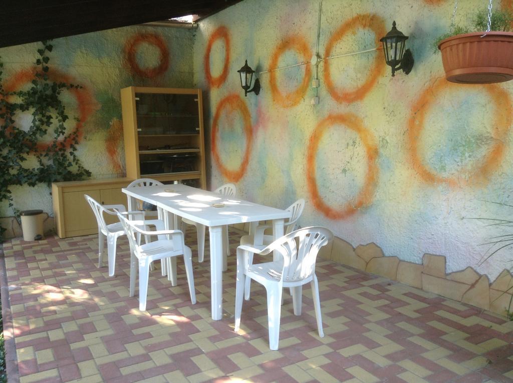 Agria Retur Vendeghaz Hotel Eger Luaran gambar