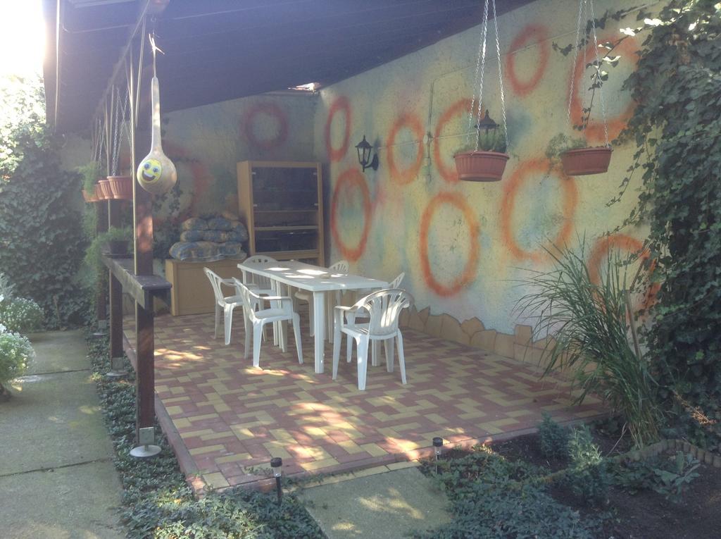 Agria Retur Vendeghaz Hotel Eger Luaran gambar